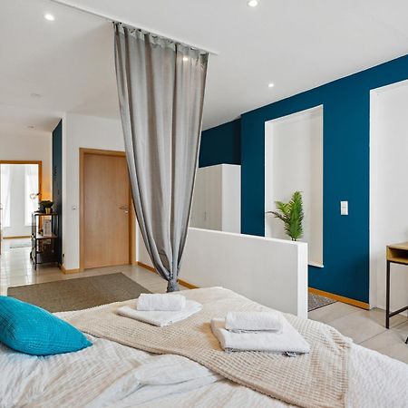 Gross, Modern, Vollausgestattet, Gemuetlich Mit Kueche Und Parkplatz Fuer Urlaub Oder Business Apartment Kettig Bagian luar foto