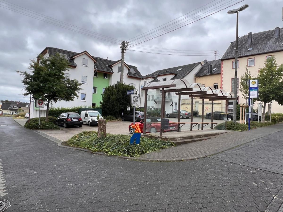 Gross, Modern, Vollausgestattet, Gemuetlich Mit Kueche Und Parkplatz Fuer Urlaub Oder Business Apartment Kettig Bagian luar foto