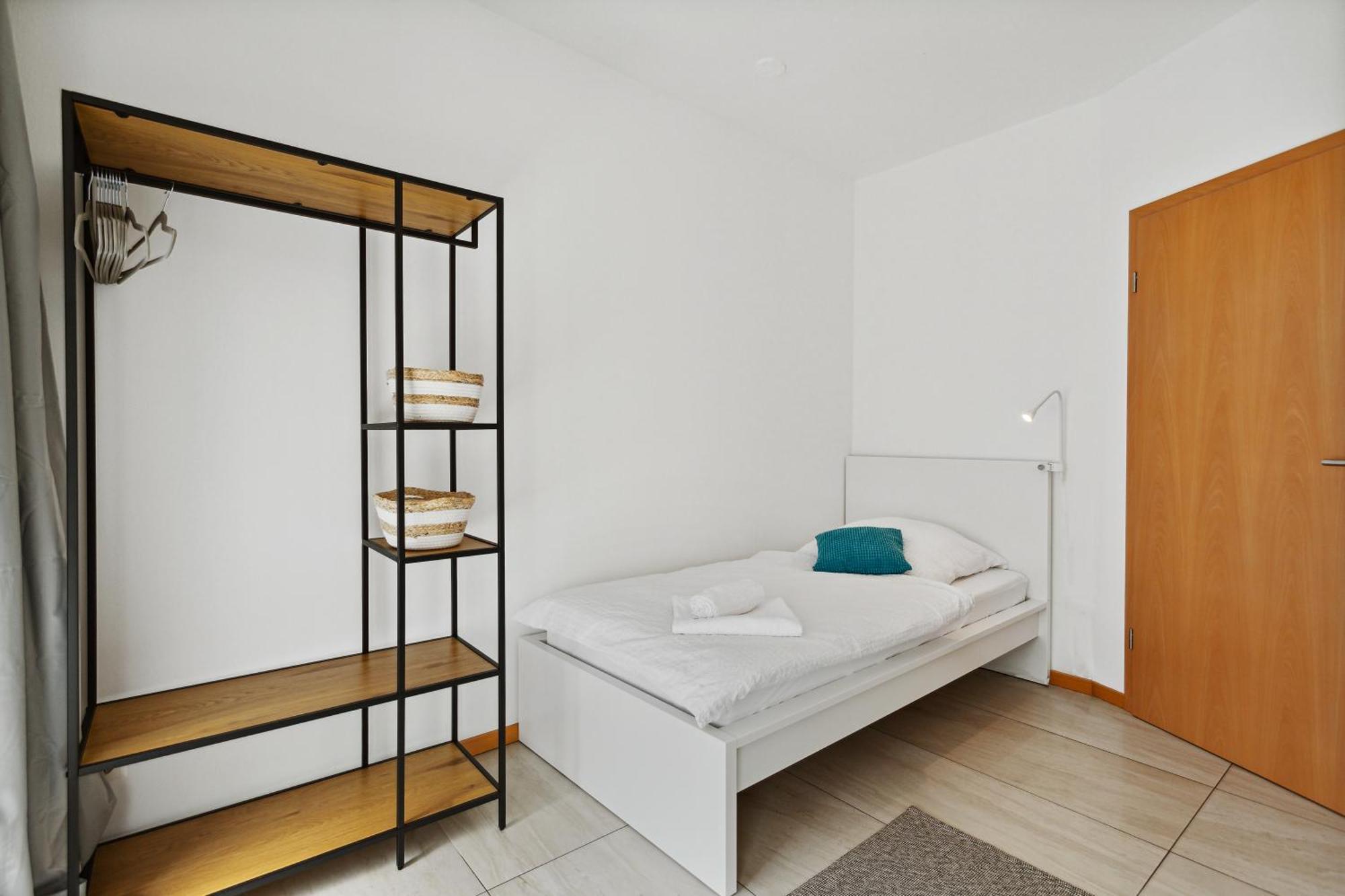 Gross, Modern, Vollausgestattet, Gemuetlich Mit Kueche Und Parkplatz Fuer Urlaub Oder Business Apartment Kettig Bagian luar foto