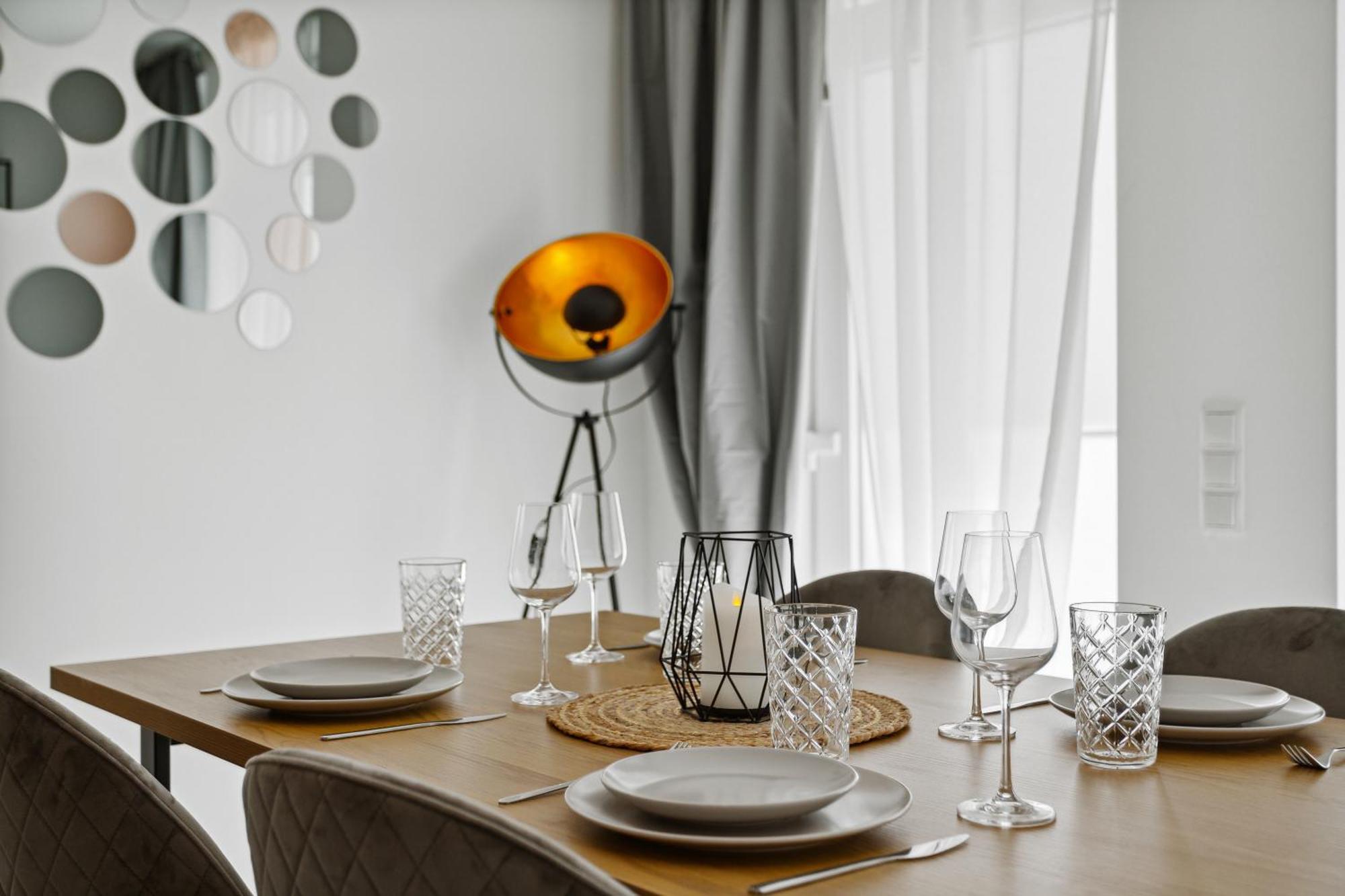Gross, Modern, Vollausgestattet, Gemuetlich Mit Kueche Und Parkplatz Fuer Urlaub Oder Business Apartment Kettig Bagian luar foto